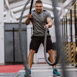 5 Battle Rope Exercises for a Strong Core | FitMinutes