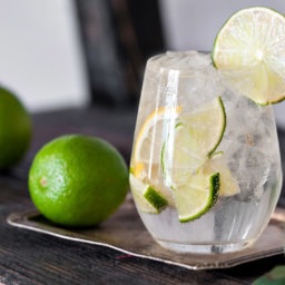 Healthy(ish) Cocktails | FitMinutes.com