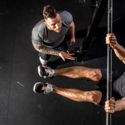 Tips on How to Do a Muscle-Up | FitMinutes.com