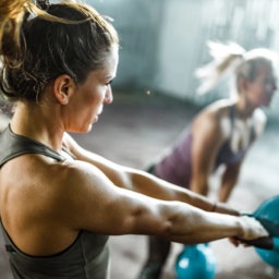 Best Booty-Blasting Kettlebell Workouts | FitMinutes.com