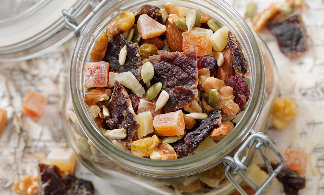 Celebrate Trail Mix Day With These Healthy AF Recipes | FitMinutes.com