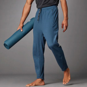 Gift Guide: Gifts For Yogis | FitMinutes.com/Blog
