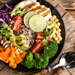 15 Healthy Buddha Bowls You Can Easily Throw Together Tonight | FitMinutes.com