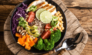 15 Healthy Buddha Bowls You Can Easily Throw Together Tonight | FitMinutes.com