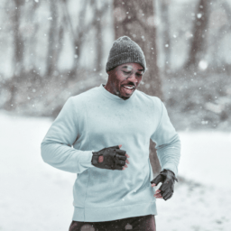 Ways to Stay Committed to Your Workout When It's Cold | FitMinutes.com