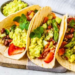 Healthy Avocado Recipes We’re Making RN | FitMinutes.com